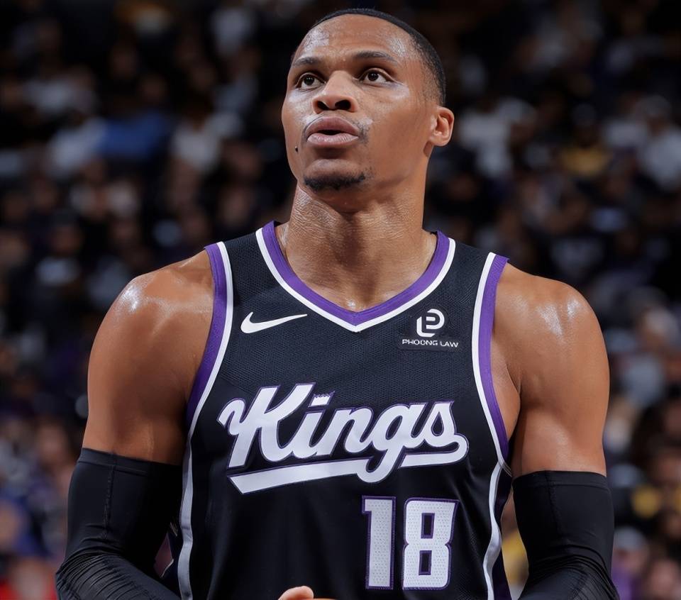 因排名垫底多名球员家人遭死亡威胁，佛罗伦萨官方表示谴责（多名球员家属因球队垫底遭死亡威胁，佛罗伦萨俱乐部严正谴责）