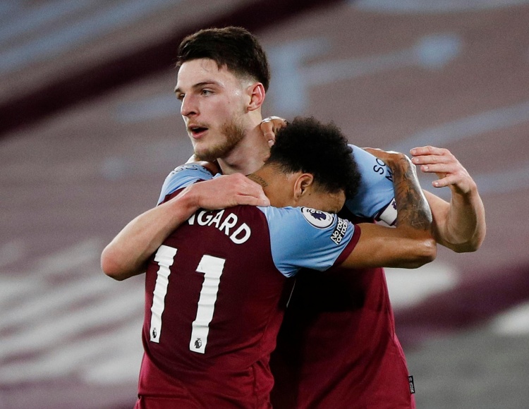 跳跃燃活力 绳毽绽奇迹 ——西安市浐灞十六小学举行冬季三跳运动会（冬日跃动活力 西安市浐灞十六小学三跳运动会精彩开幕）