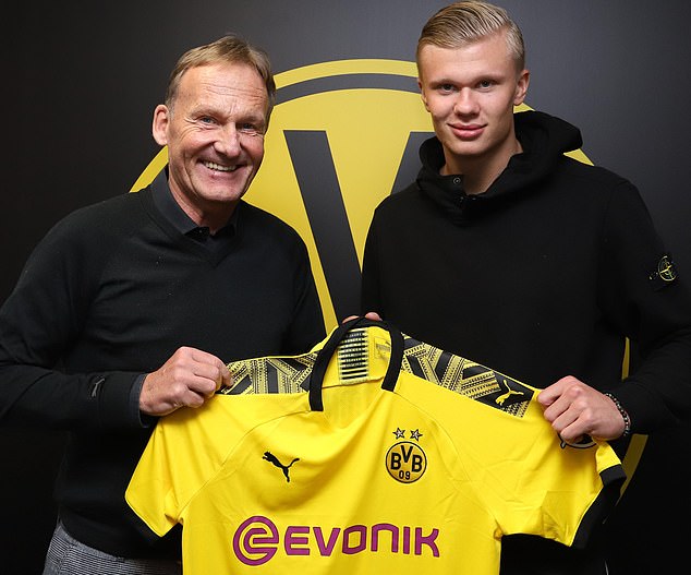 亚冠生死局：柔佛主场狂攻碾压上海海港 中超冠军背水一战太难了