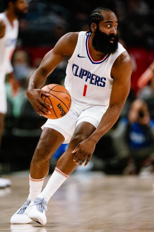 孙兴慜：现在我们需要思考如何更好地准备接下来的世界杯（孙兴慜：我们现在要考虑怎样更好地备战即将到来的世界杯）