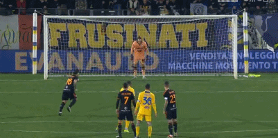 维拉蒂：不排除明年去意甲首次效力，我会在年底看看情况（维拉蒂：明年不排除首次征战意甲，年底再看去向）