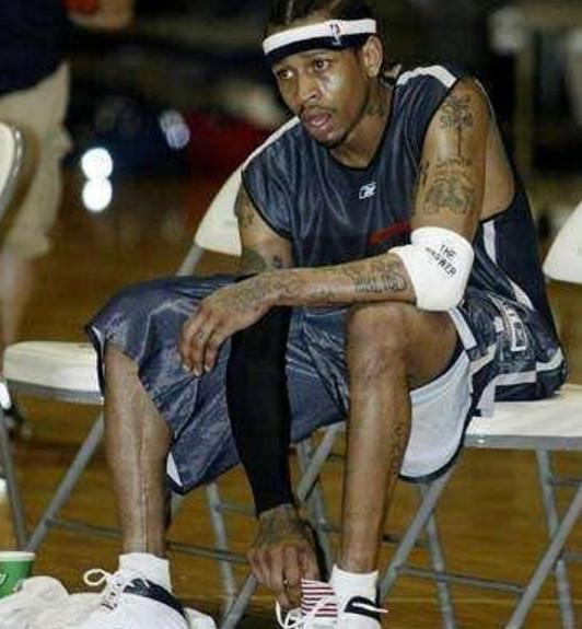 奥运冠军助阵 亚洲羽毛球精英巡回赛北京通州挥拍（奥运冠军领衔，亚洲羽毛球精英巡回赛在北京通州开拍）