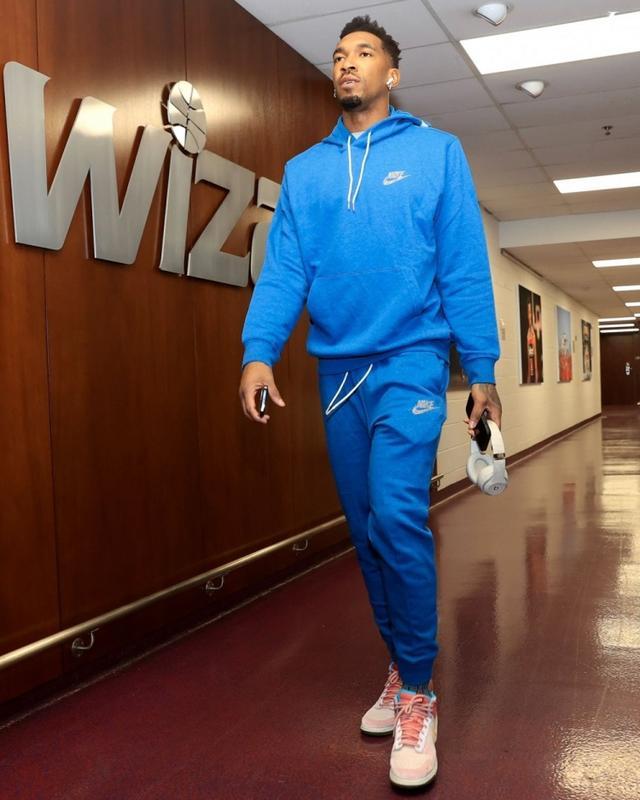 孔蒂：穆里尼奥的履历说明了他的伟大；意甲已变得更加欧洲化（孔蒂：穆里尼奥辉煌履历见证其伟大；意甲正日益欧洲化）